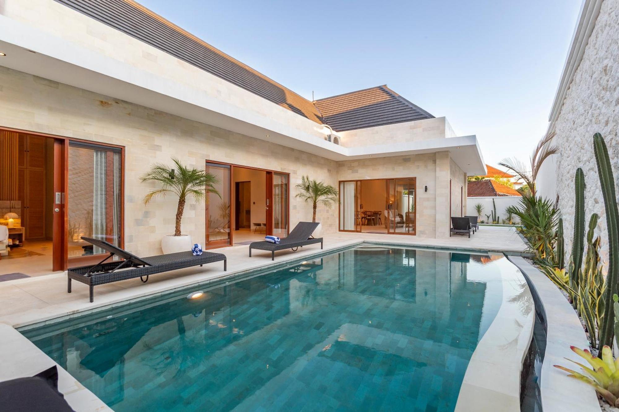 The Clara Ville Canggu  Luaran gambar